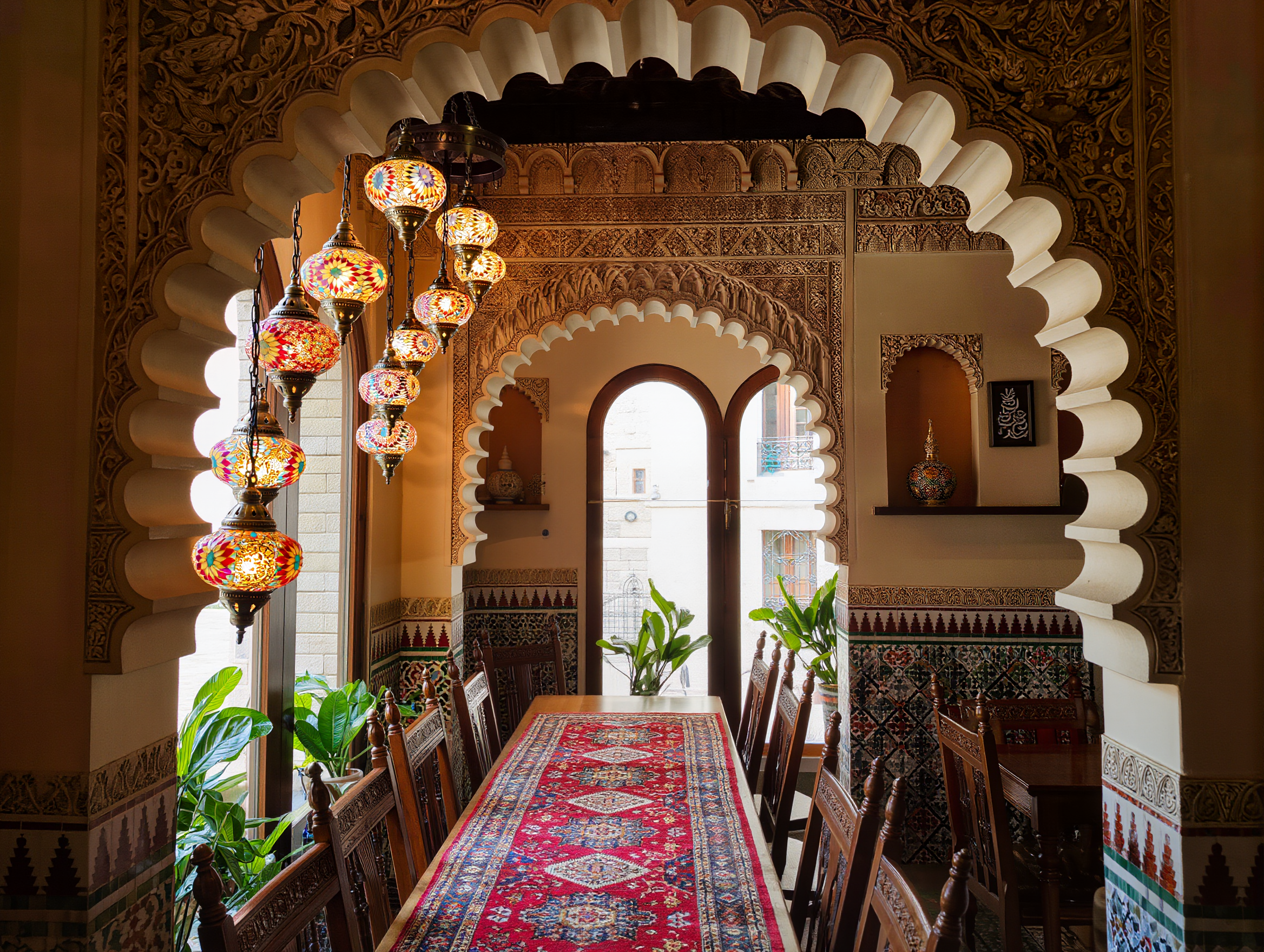 Decoración granadina estilo Alhambra artesanía oriental Granada