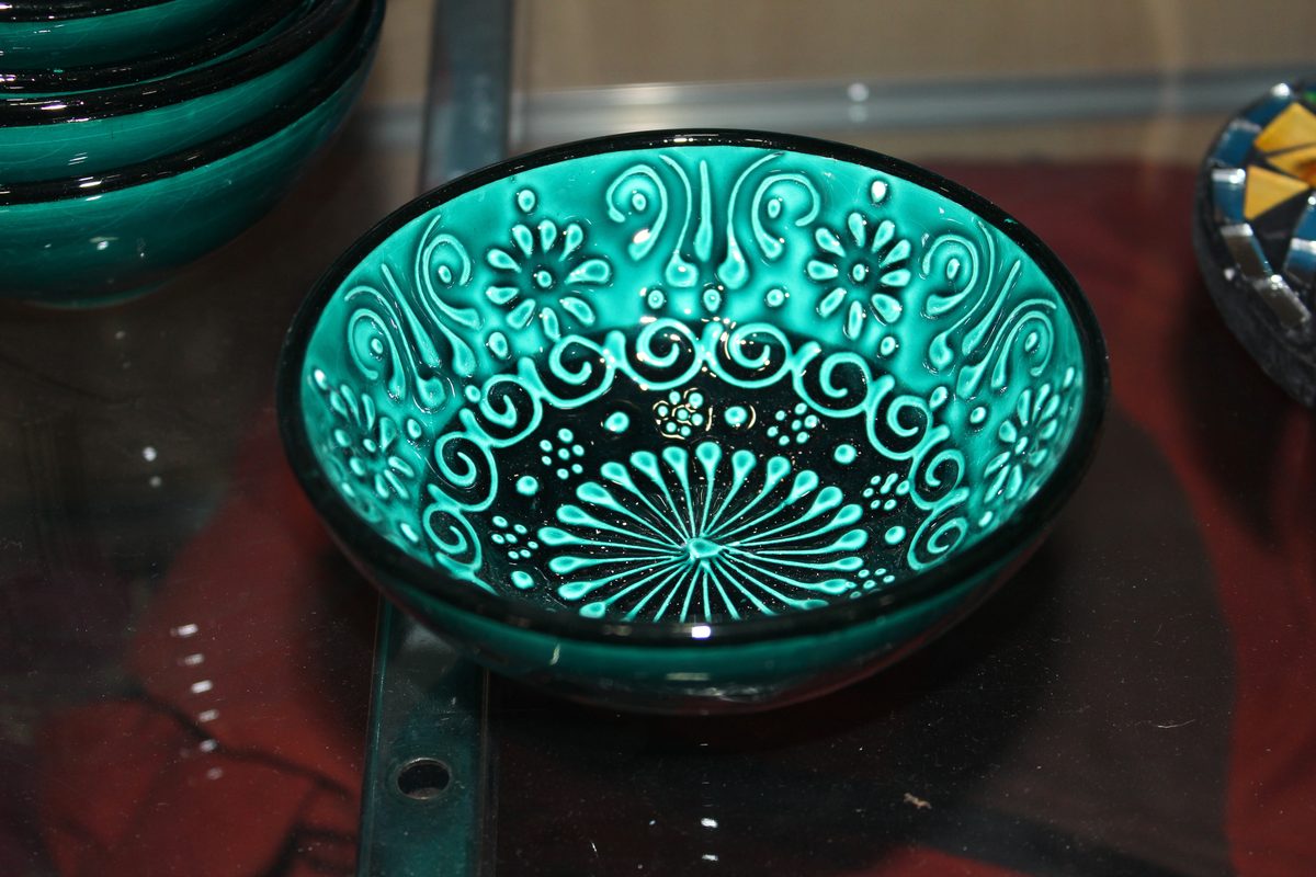 Cuenco turco turquesa sol pequeño cerámica artesanía Turquía Granada