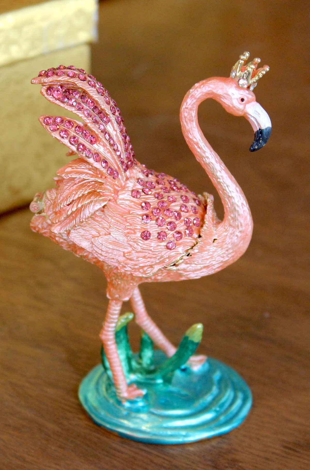 Figura flamenco esmaltada rosa cristales decoración artesanía Granada