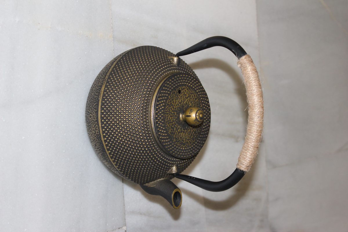 Tetera hierro fundido negra estilo japonés artesanía hogar decoración Granada