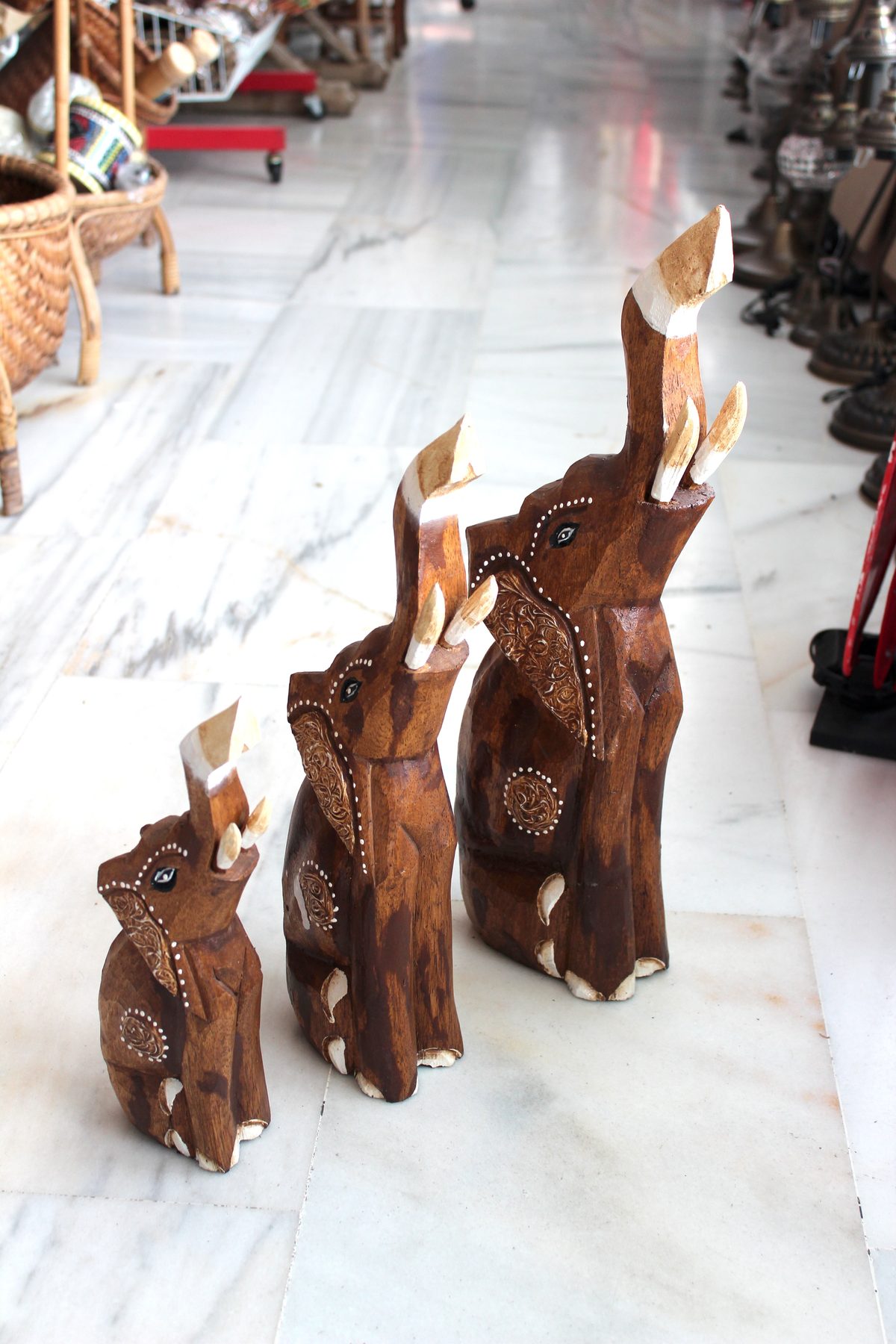 Trío elefantes madera Bali artesanía decoración hogar colección Granada